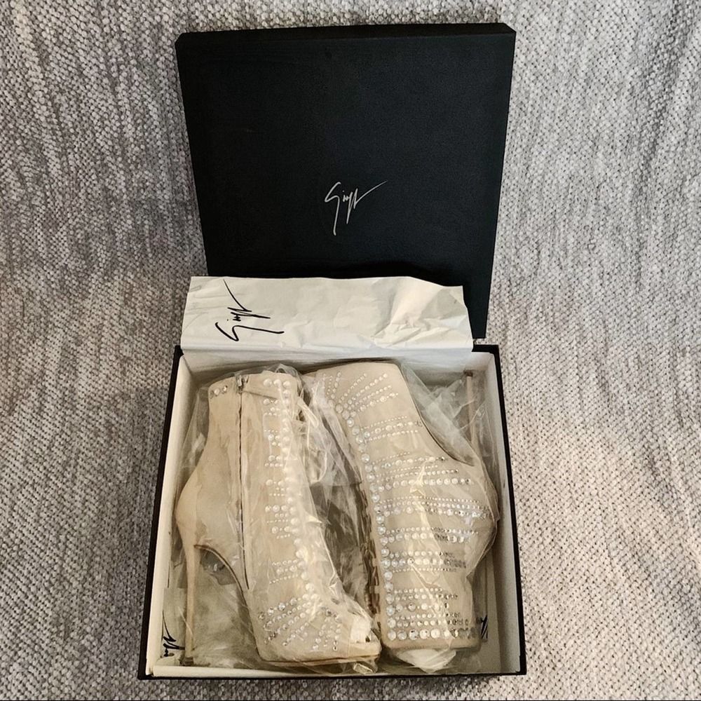 Giuseppe Zanotti “Kaylee” Rhinestone Embellished Suede Lace up Heels - Picture 11 of 13